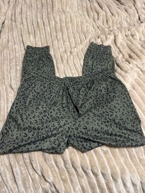 Olive Green Leopard Print Lounge Shorts
